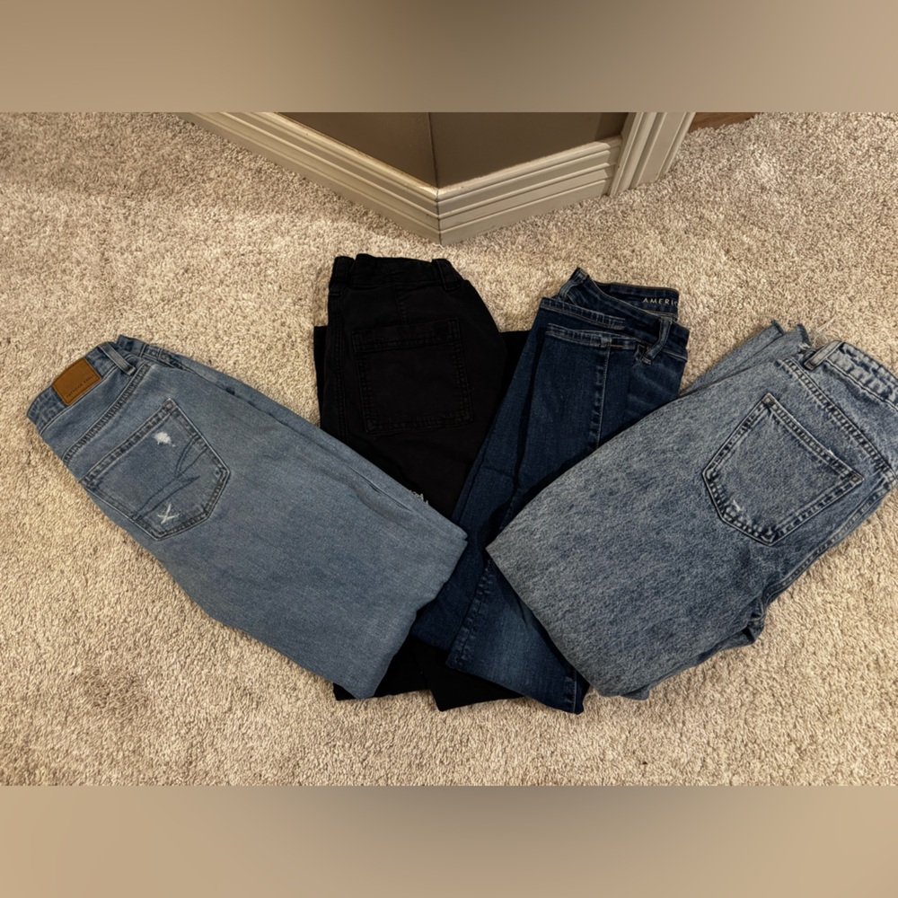 Classic Women's Jeans Collection - Black, Blue, and Light Blue-  entire lot